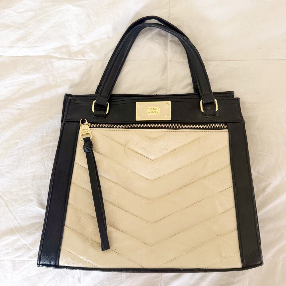 Steve Madden Black Cream Quilted Tote Bag Gold Hardware Satchel